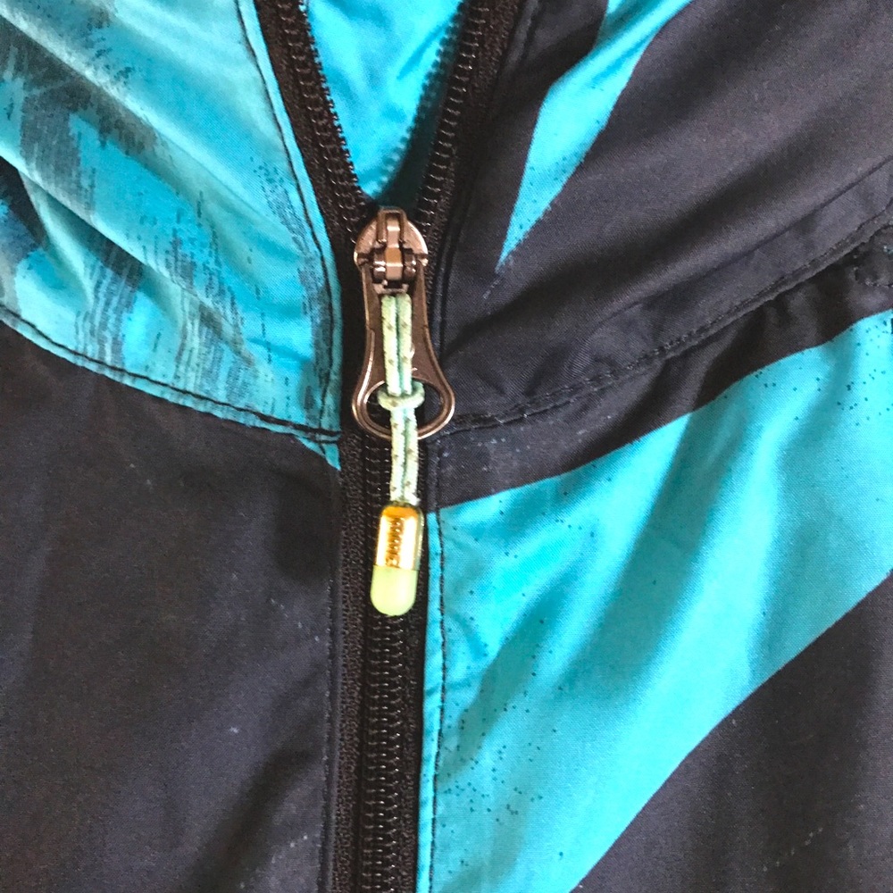 Lululemon Back Pack It Up Jacket / Windbreaker Si… - image 5